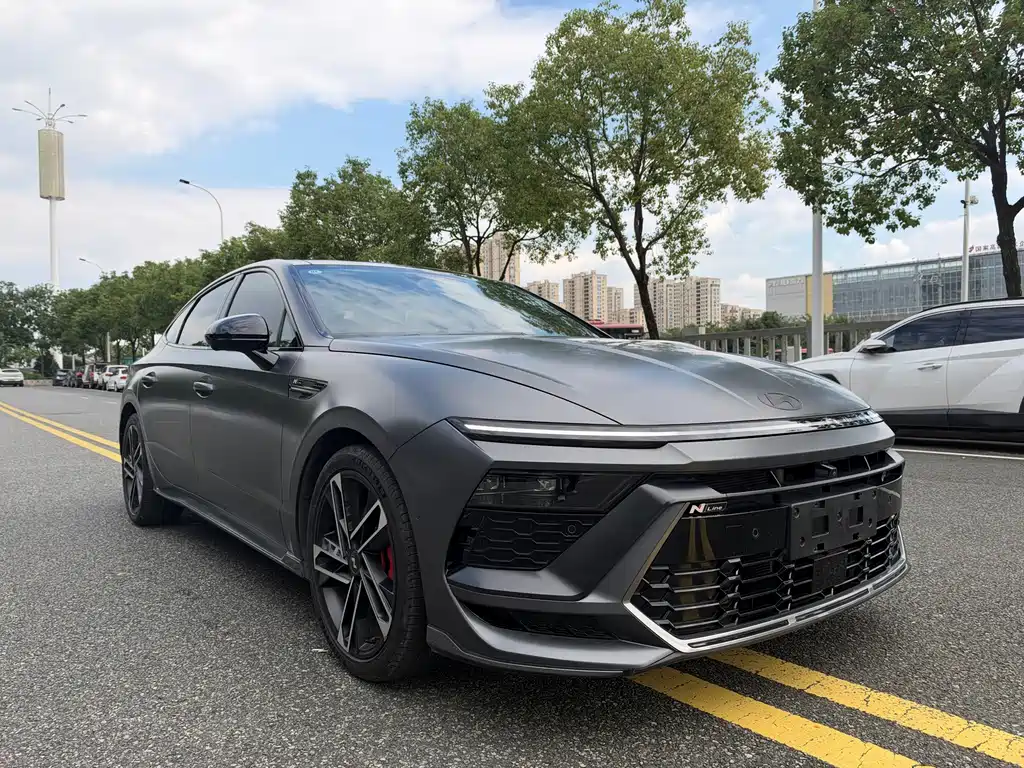 Hyundai Sonata — миниатюра 3