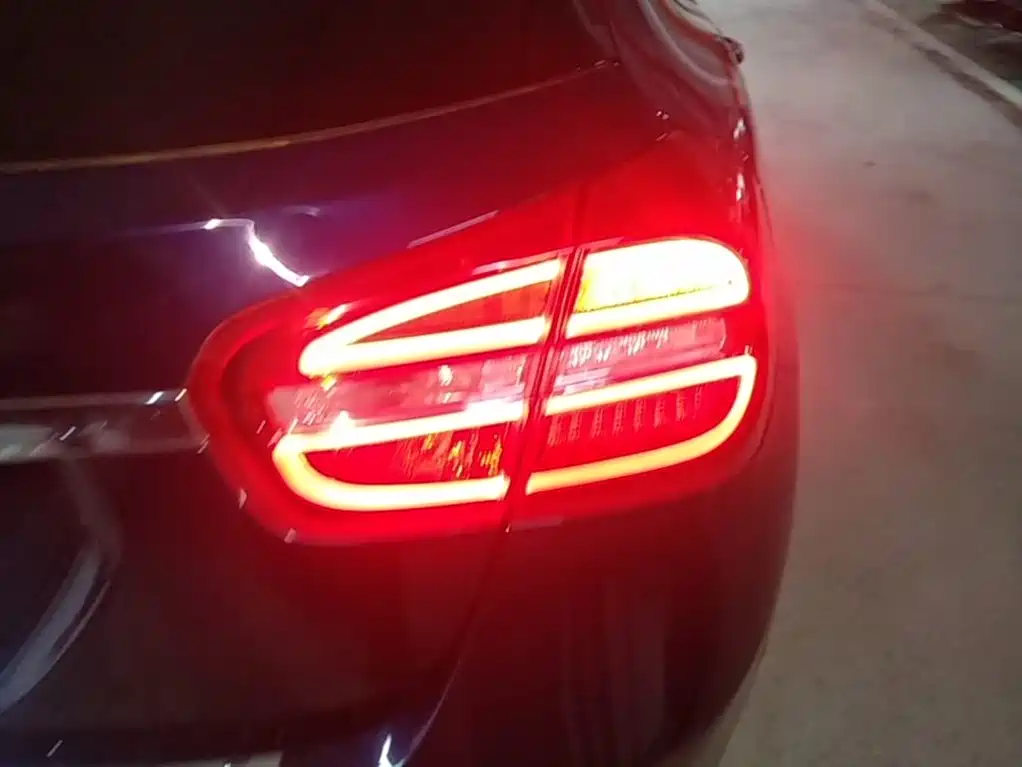 Mercedes-Benz GLA — миниатюра 8