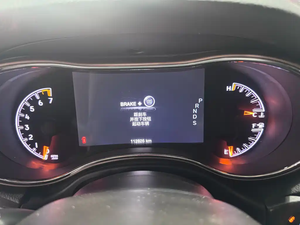 Jeep Grand Cherokee (Import) — миниатюра 13