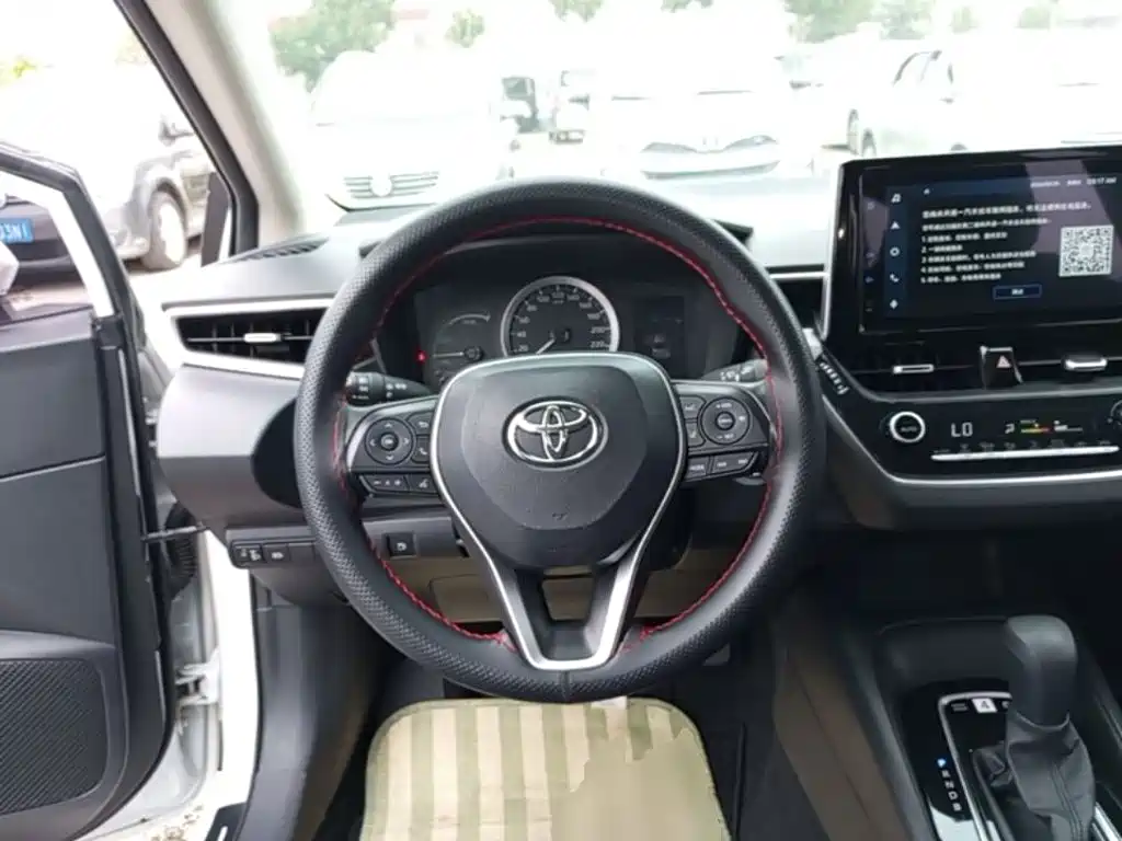 Toyota Corolla — миниатюра 11