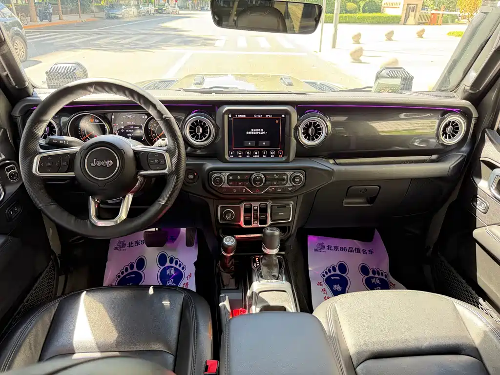 Jeep Wrangler — миниатюра 11