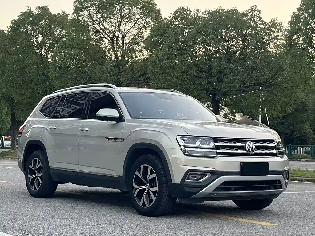 Volkswagen Teramont — миниатюра 3
