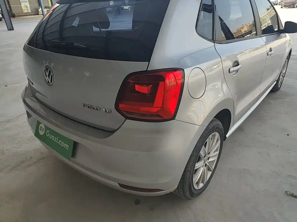 Volkswagen Polo — миниатюра 8