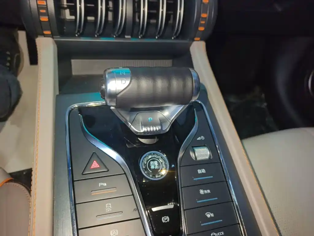 BYD Yuan Plus — миниатюра 14