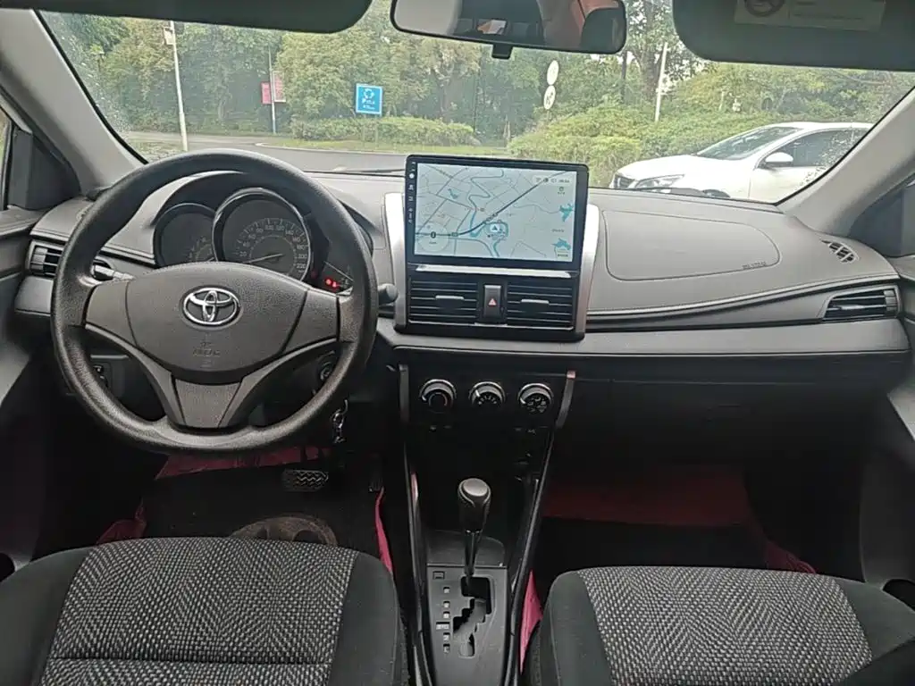 Toyota Vios — миниатюра 10
