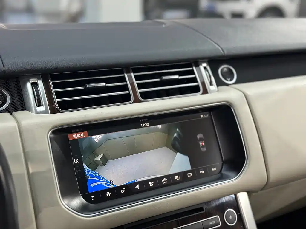 Land Rover Range Rover — миниатюра 11