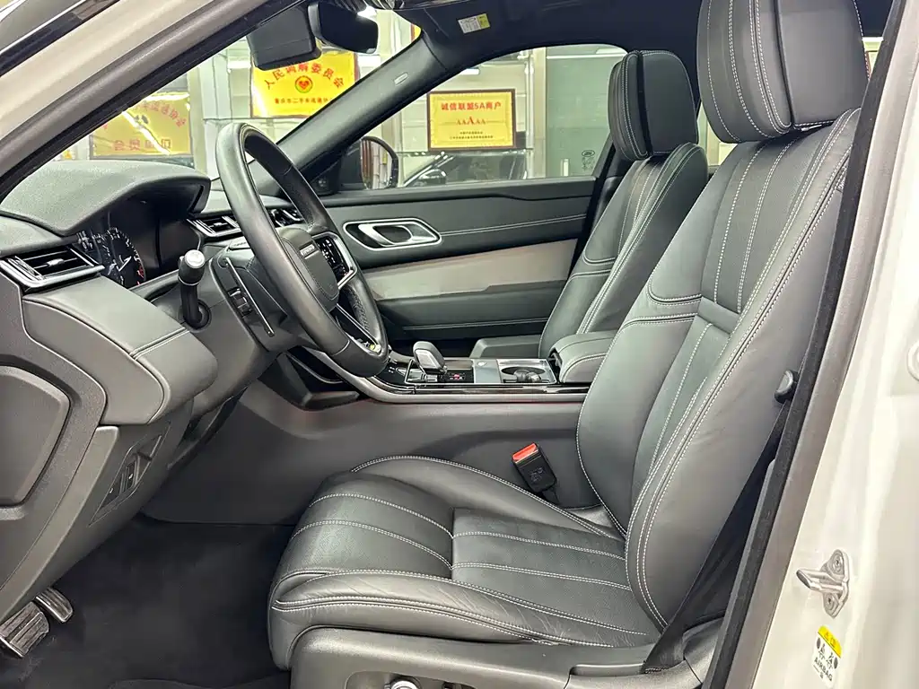 Land Rover Velar — миниатюра 7