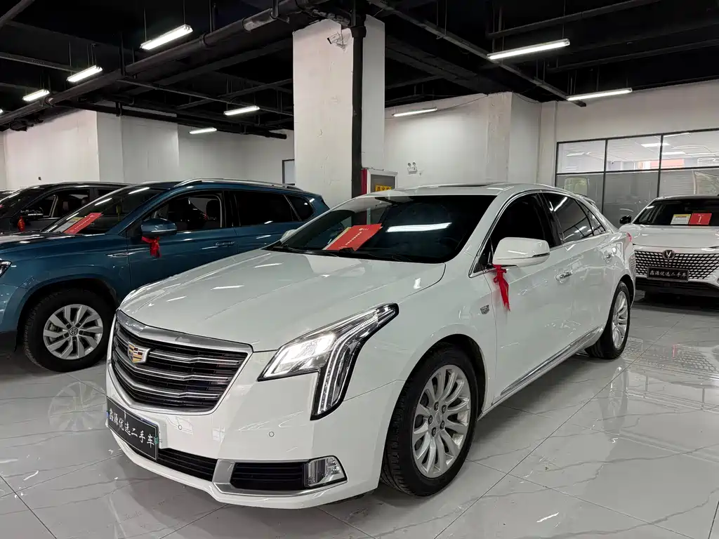 Cadillac XTS