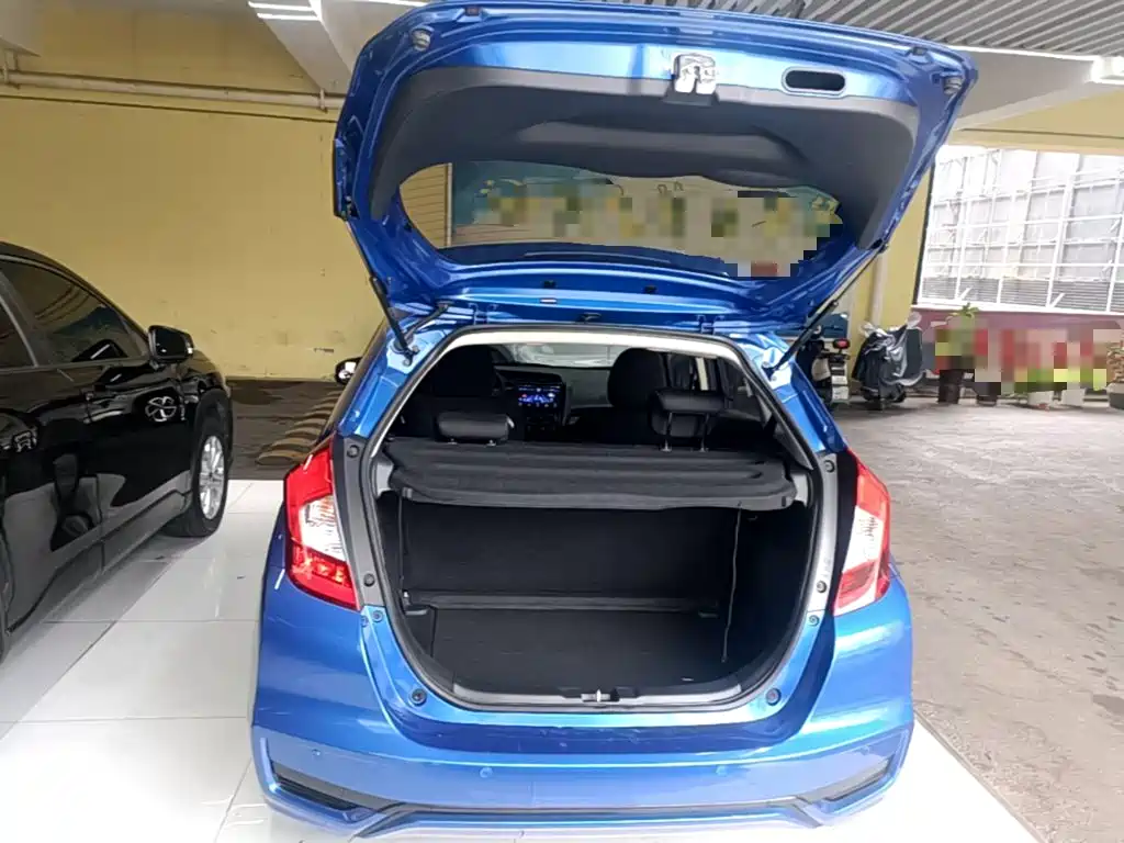 Honda Fit — миниатюра 19