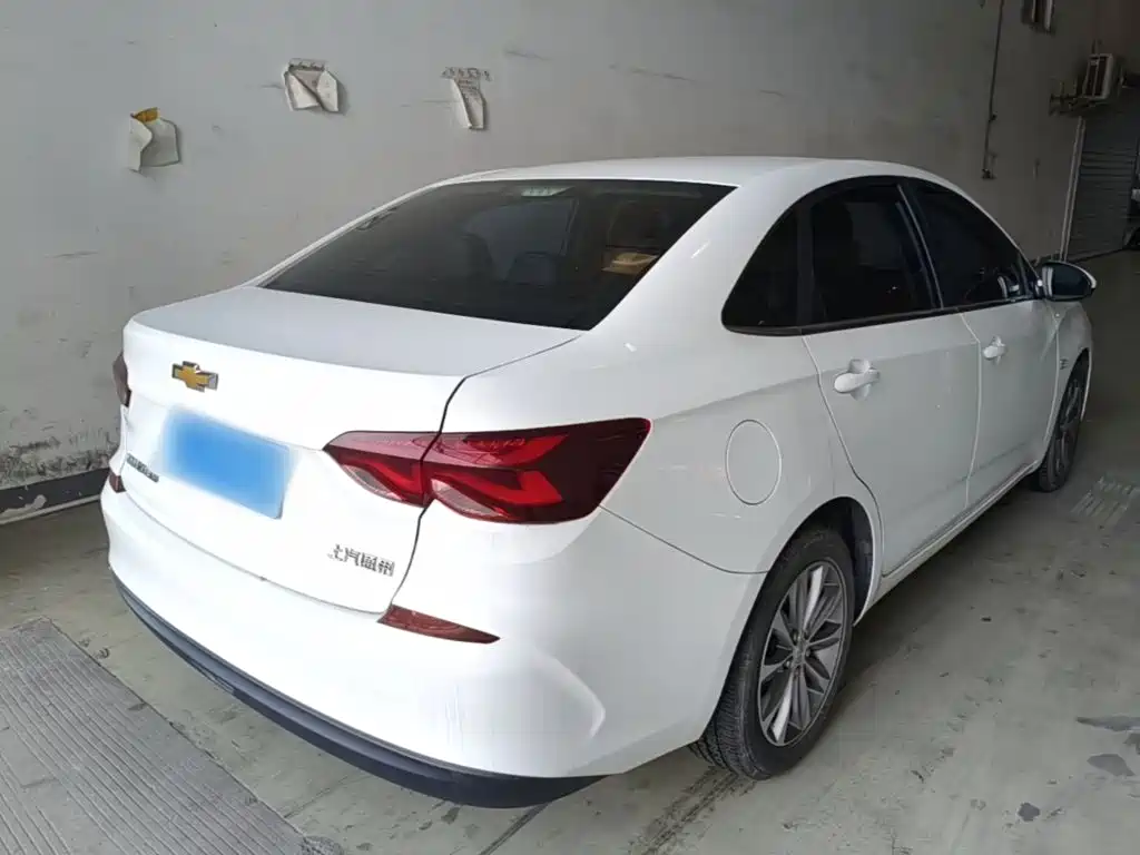 Chevrolet Monza — миниатюра 7