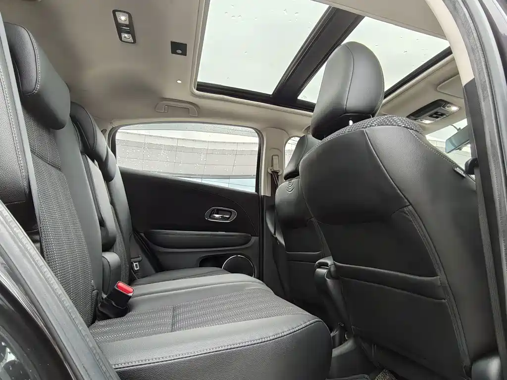 Honda Vezel — миниатюра 15