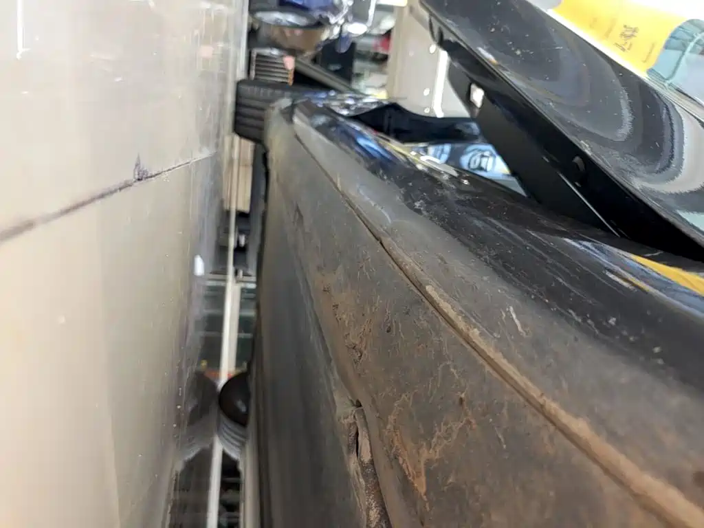 Tesla Model 3 — миниатюра 21