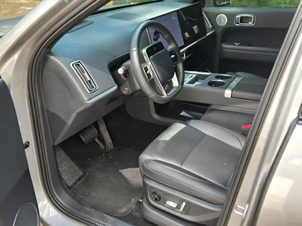 Li Auto Li L6 — миниатюра 3