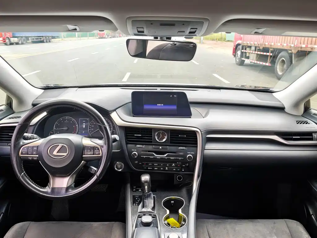 Lexus RX — миниатюра 10