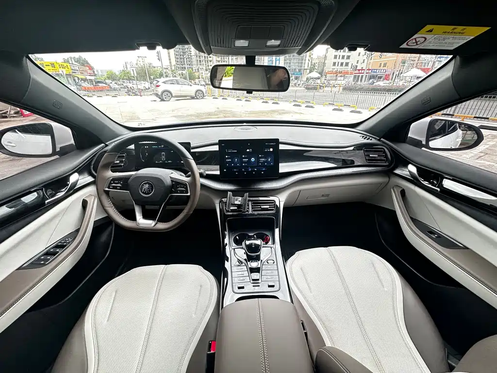BYD Qin PLUS — миниатюра 6