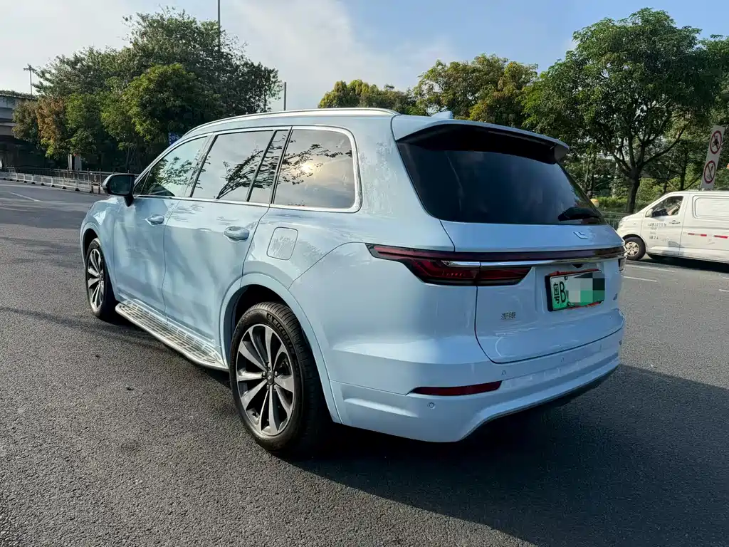 Li Auto Li ONE — миниатюра 5