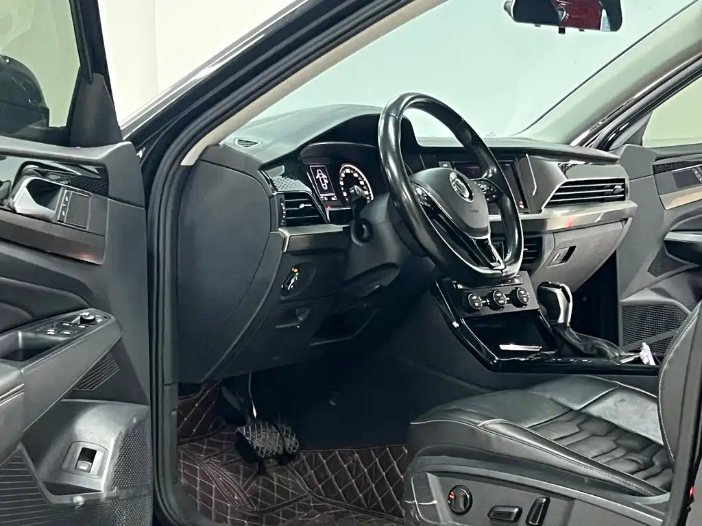 Volkswagen Passat — миниатюра 8