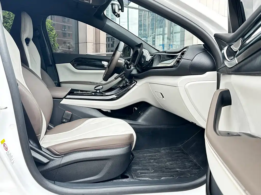 BYD Qin PLUS — миниатюра 4