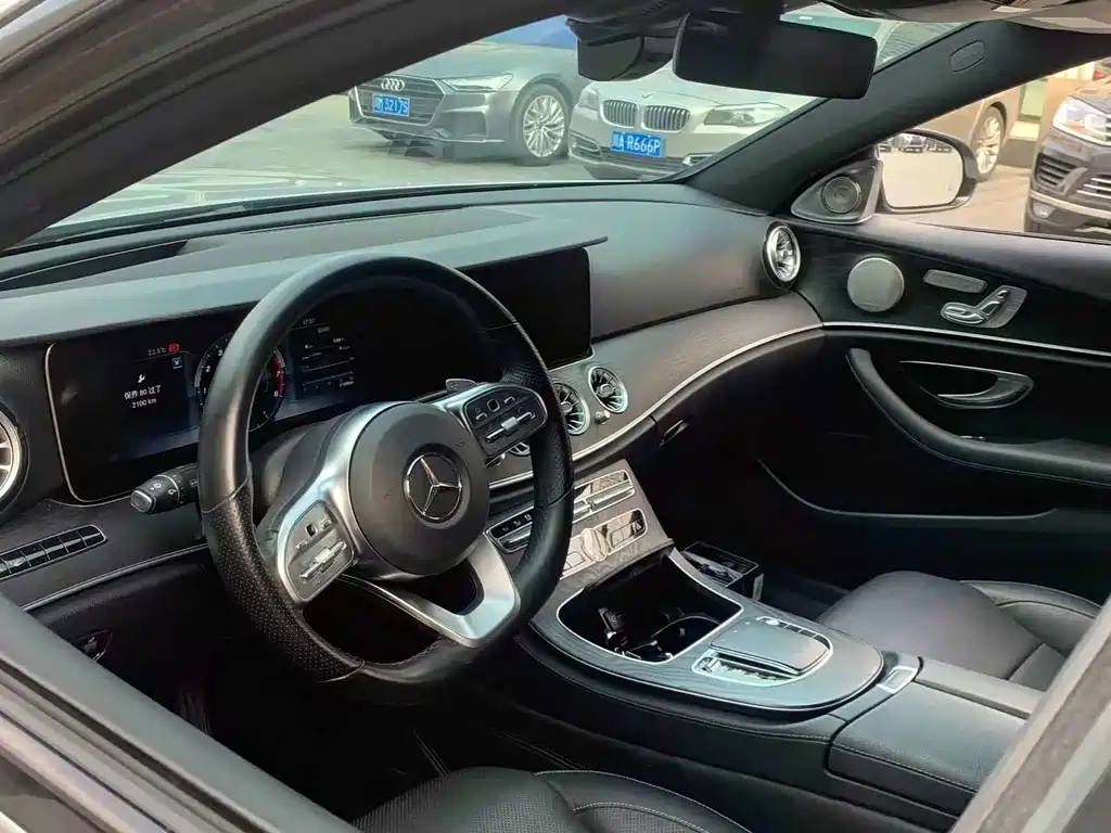 Mercedes-Benz E-Class E 2020 E 300 Sport