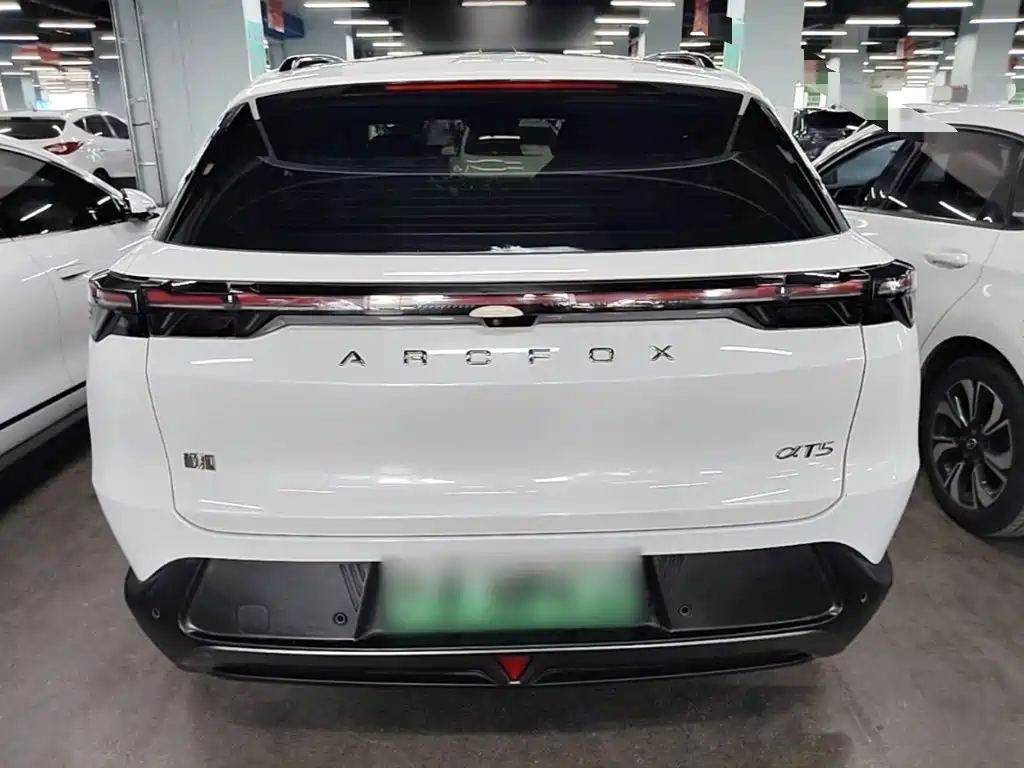 ARCFOX Alpha T5 — миниатюра 6