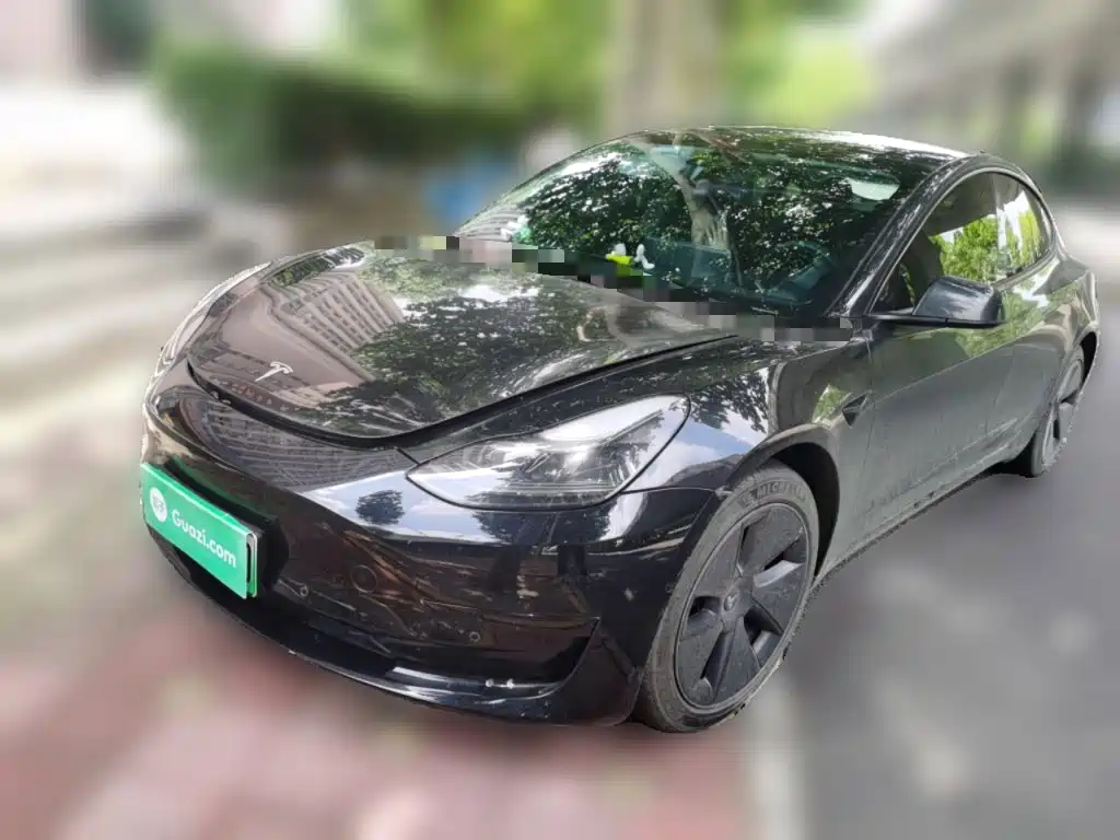 Tesla Model 3 — миниатюра 2