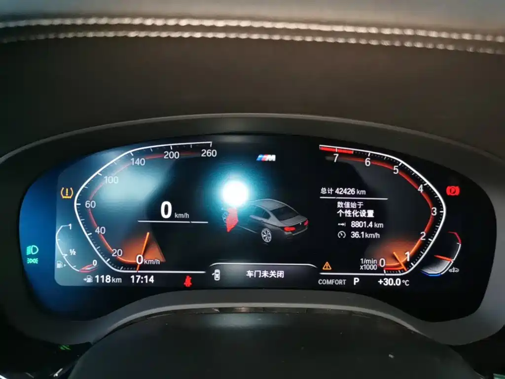 BMW 5 Series — миниатюра 12