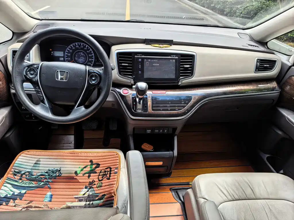 Honda Odyssey — миниатюра 7
