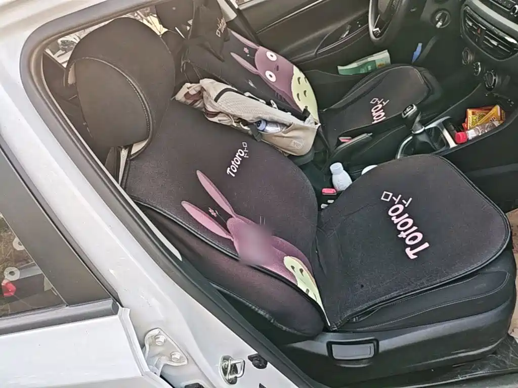 Hyundai Elantra — миниатюра 25