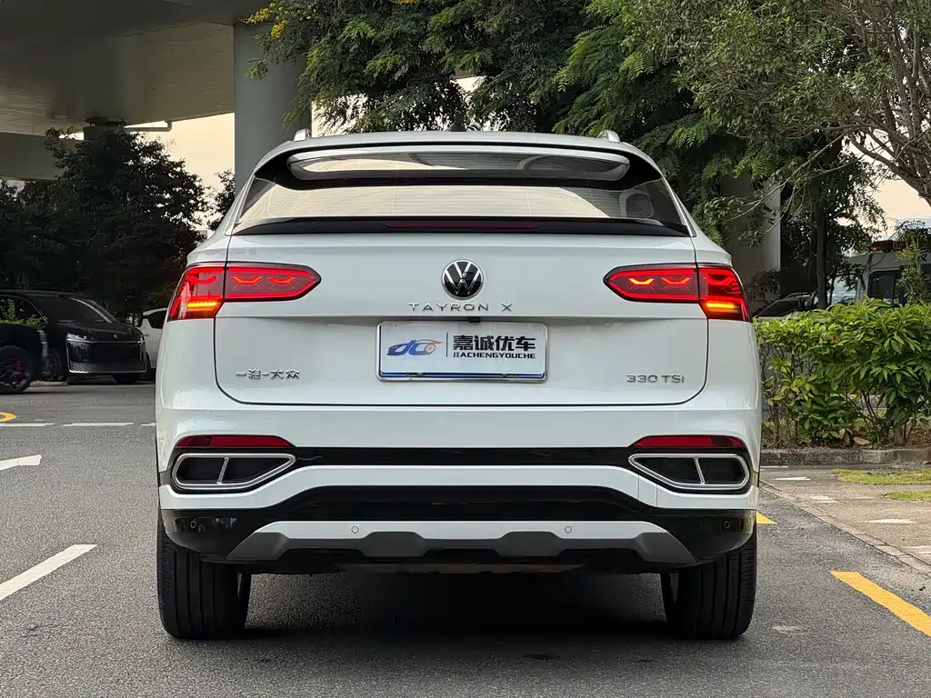Volkswagen X — миниатюра 6