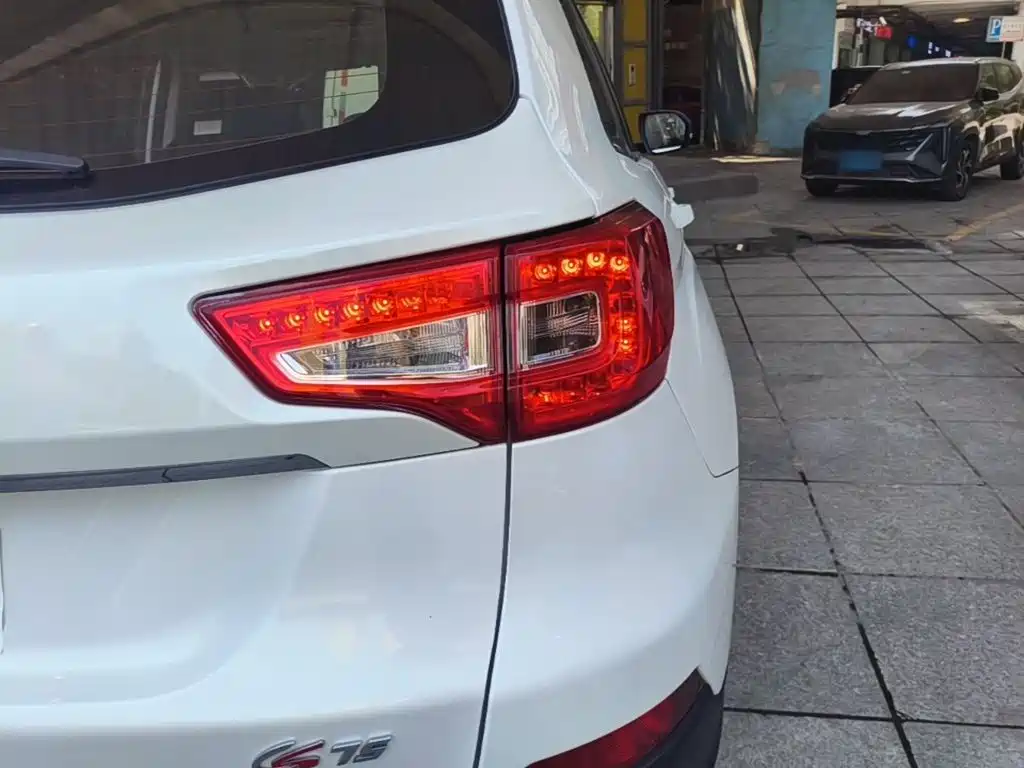 Changan CS75 — миниатюра 8