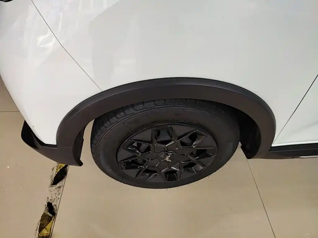 Wuling MINIEV — миниатюра 23