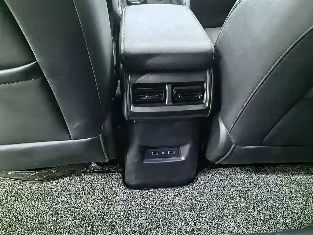 iCAR iCAR 03T — миниатюра 6