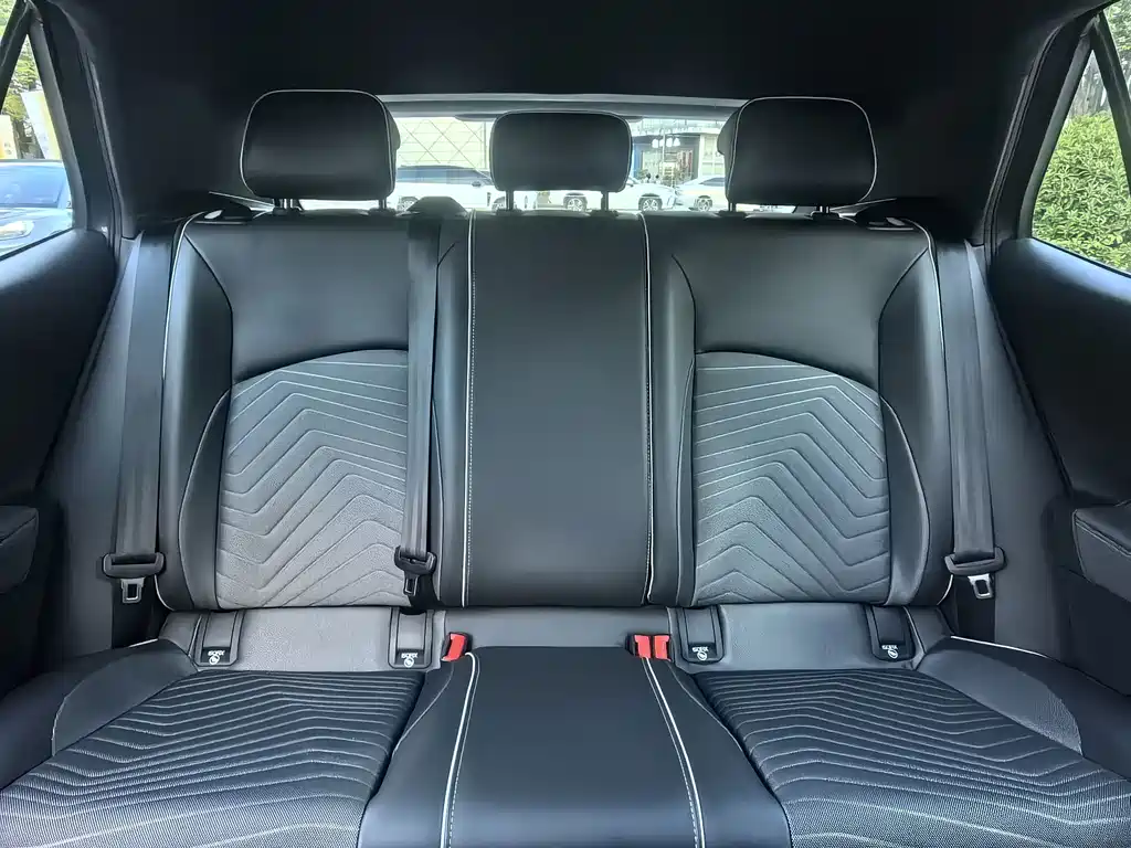 Volkswagen ID.3 — миниатюра 11