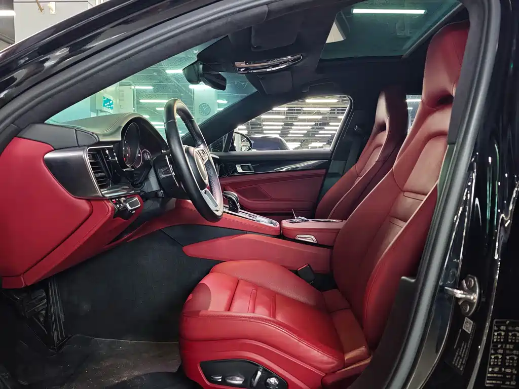 Porsche Panamera — миниатюра 6