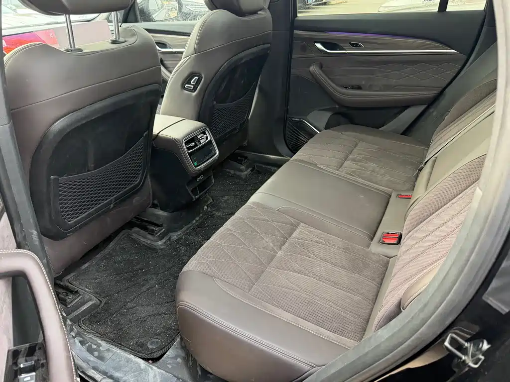 Geely Monjaro L 2026 2.0TD DCT