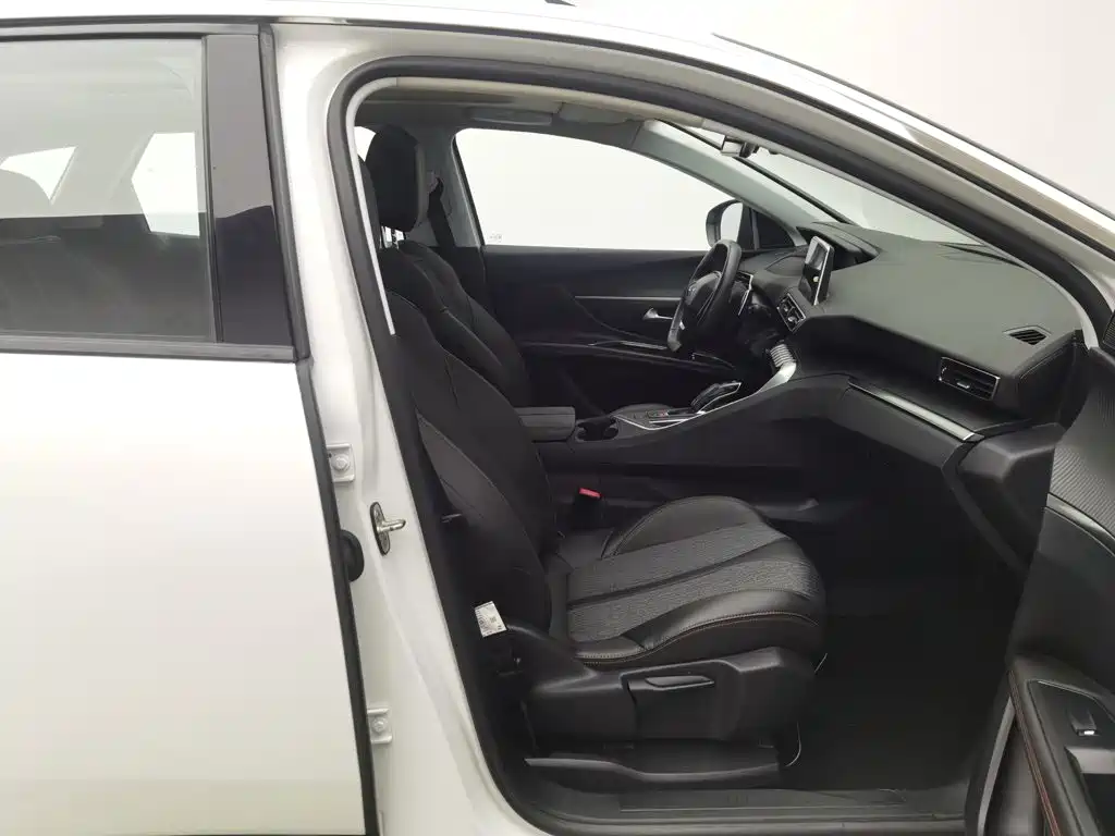 Peugeot 4008 — миниатюра 23