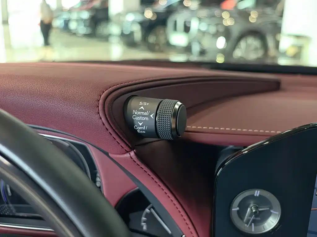 Lexus LS — фотографии объявления, Фото 25