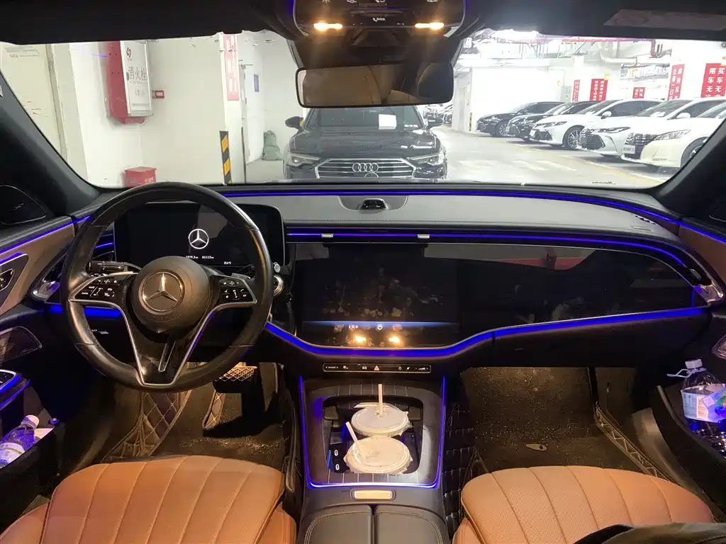 Mercedes-Benz E-Class — миниатюра 6