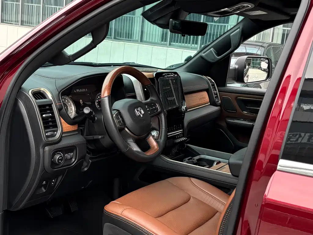 RAM Ram Trucks — миниатюра 8
