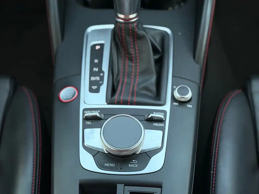 Audi S3 — миниатюра 11