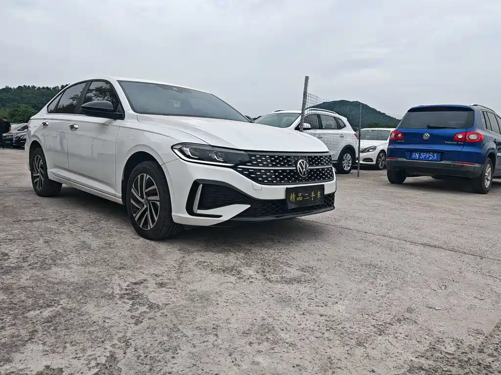 Volkswagen Lavida — миниатюра 3