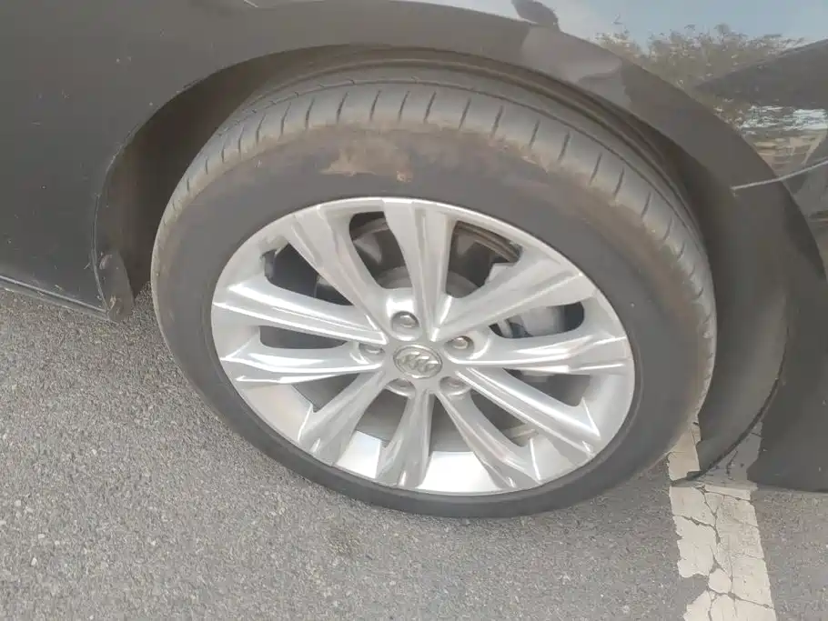 Buick Regal — миниатюра 6