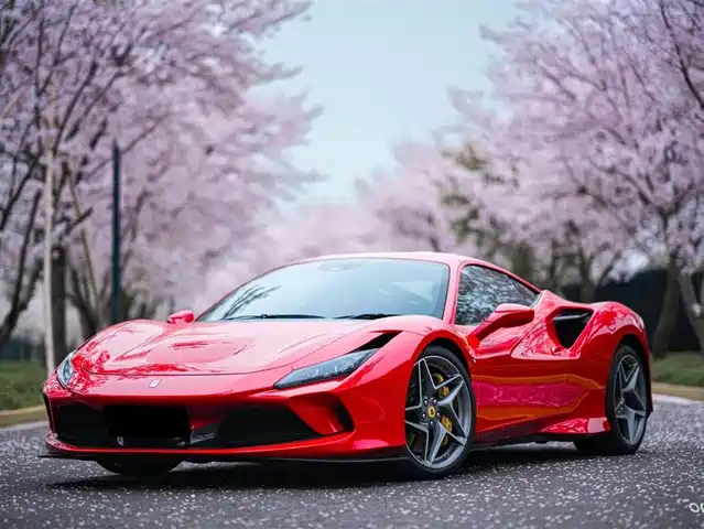 FERRARI  F8 2021