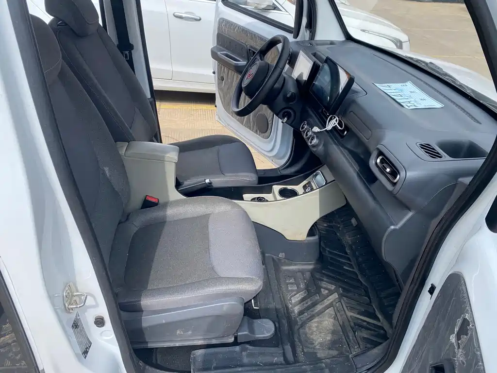Wuling Zhiguang EV — миниатюра 9