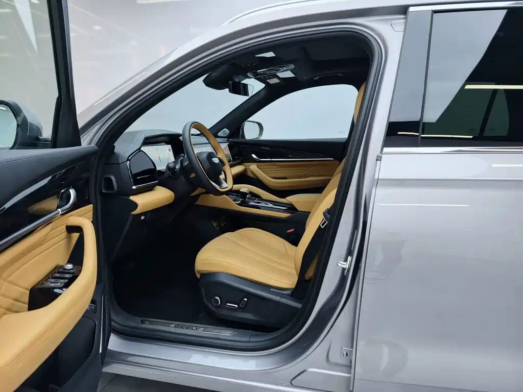 Geely Xingyue L — миниатюра 14