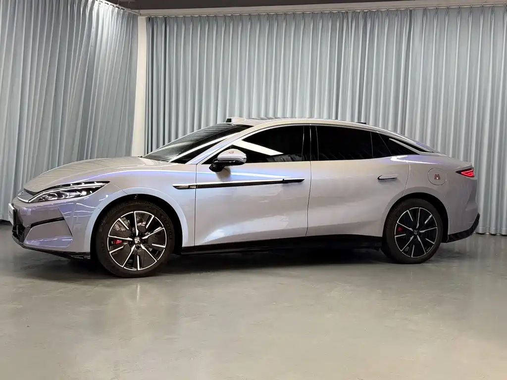 BYD Хань Ли — миниатюра 3