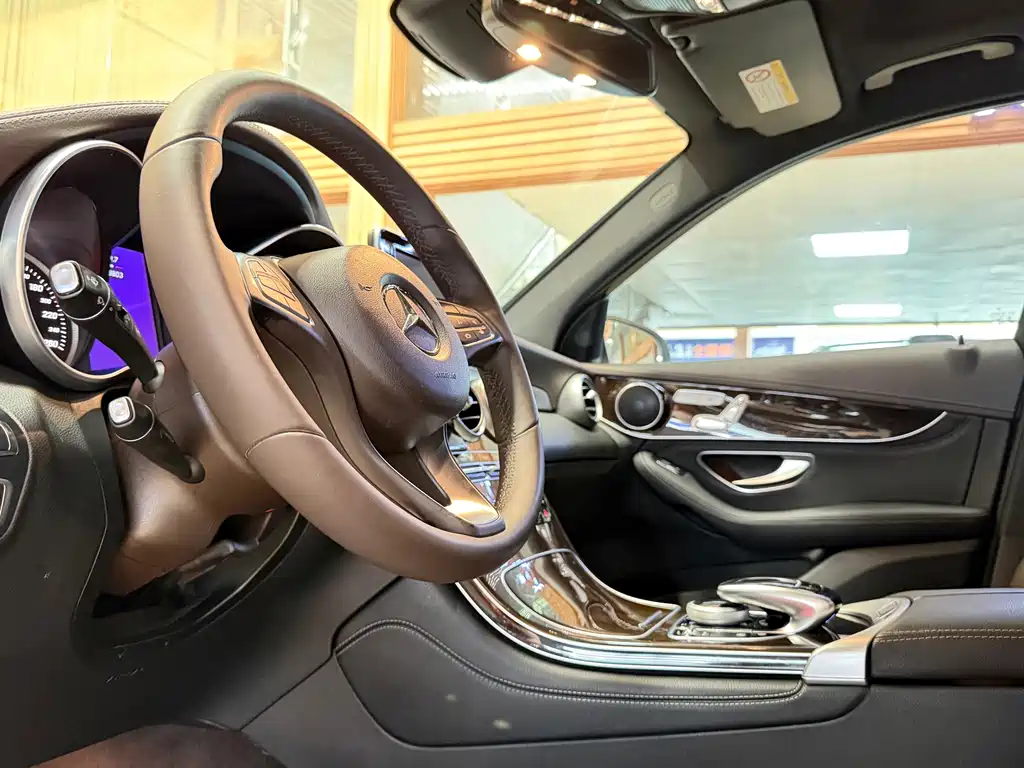 Mercedes-Benz GLC — миниатюра 6