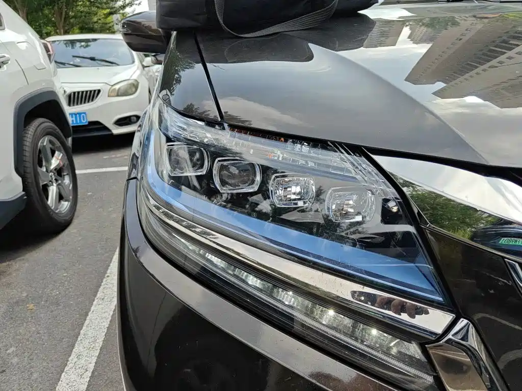 Honda Elysion — миниатюра 7