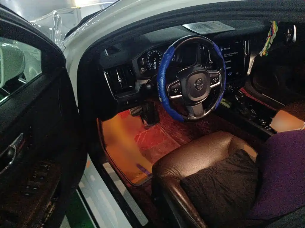 Volvo S60 — миниатюра 14