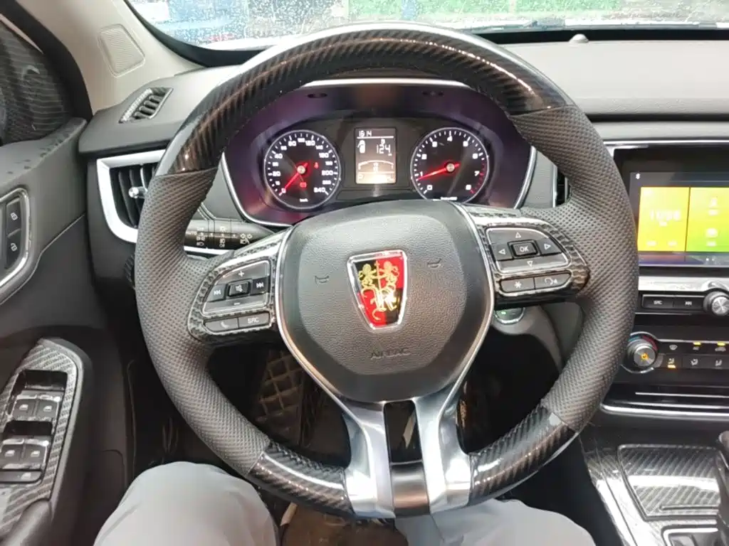 Roewe RX5 — миниатюра 11